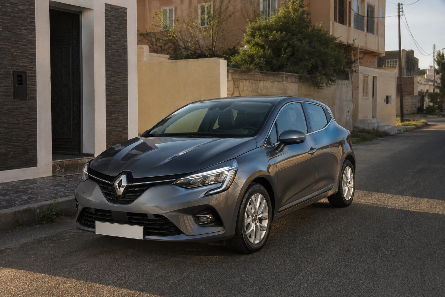 Renault Clio 5 de location livrée à Aïn Meznoud à Tanger