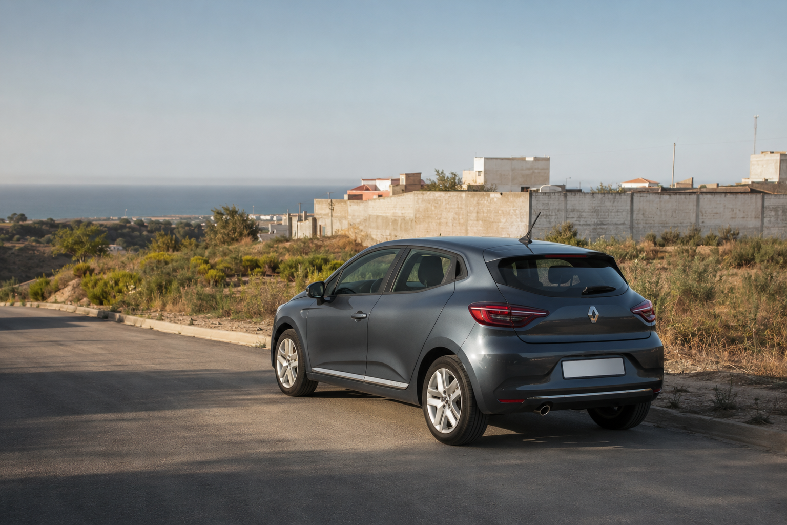 Renault Clio 5 pour location de voiture à El Hajriyine, Tanger